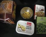 A picture of step 1 of Cheese corn open toast.