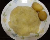 A picture of step 1 of Aloo Bharta.
