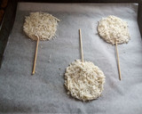 Foto del paso 4 de la receta: Piruletas de parmesano