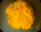 Hình bước làm 1 của món Cách làm nhân trứng muối dẻo cho bánh nướng