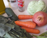 Foto del paso 1 de la receta: Sopa de verduras con frutos secos