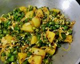 A picture of step 6 of Fresh Beans, Sprouts, Potatoes Stir-fry.