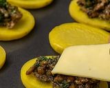 Foto del passaggio 3 della ricetta Bruschette alla Parmentier