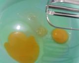Foto langkah ke 2 dari resep Bolu Gulung 2 telur.