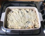 A picture of step 6 of Apple and blackberry crumble.