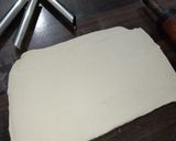 A picture of step 1 of Cream Rolls.