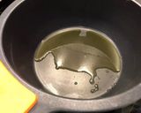A picture of step 2 of Authentic french onion soup.