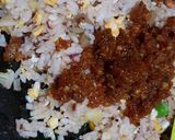 Foto langkah ke 4 dari resep Nasi Goreng Merah Putih.