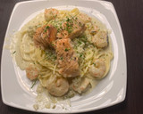 Foto del paso 6 de la receta: Spaghetti con salmón y gambas al Roquefort