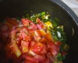 A picture of step 4 of Spring onion with patato in 5 minutes.