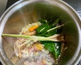 Foto langkah ke 2 dari resep Sup Ikan Patin.