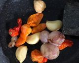 Foto langkah ke 3 dari resep Sayap Ayam Masak Woku Pedas.