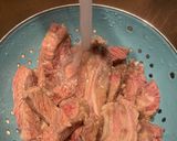 A picture of step 7 of Stir-Fried Beef with Ginger and Green Onion.