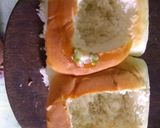 A picture of step 2 of Cheesy buns with chatpata balls.