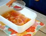 A picture of step 14 of Peach Decoration Cake (Chantilly Peche).
