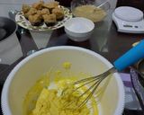 Foto langkah ke 3 dari resep Banana Cheese Cake No Mixer.