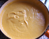 Foto del paso 2 de la receta: Crema de brécol con jengibre, semillas de amapola y queso Pecorino