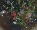 Foto langkah ke 3 dari resep Tumis kangkung.