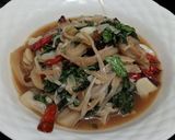 Foto langkah ke 4 dari resep Bayam Enoki ala Subi 😍.