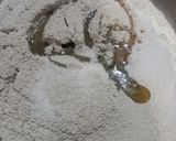 A picture of step 2 of Bathua parotha.