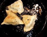 A picture of step 15 of Samosa chaat.