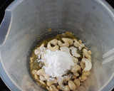 Foto del paso 4 de la receta: Paté de pimientos del padrón con ajos y anacardos