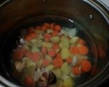 Foto langkah ke 4 dari resep Sop Ekonomis Tanpa MSG.