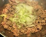 Foto del paso 2 de la receta: Picadillo de Pavo con Champiñones, Papas y Zanahorias