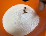 A picture of step 2 of Mango cream dessert.