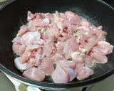 Foto del paso 2 de la receta: Capeletinis a la salsa parisienne