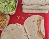 Foto del paso 3 de la receta: Tacos dorados con coloradito