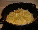Foto del paso 4 de la receta Budín de merluza y champiñones