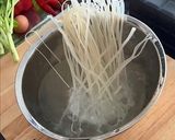 Hình bước làm 1 của món Pad Thai