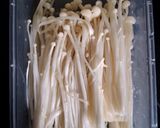 Foto langkah ke 1 dari resep Tahu mix jamur Enoki.