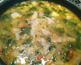 Foto del paso 2 de la receta Sopa de pan con espinacas y bacalao