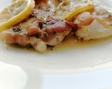 Foto del paso 7 de la receta: Contramuslos al horno con limón y hierbas