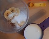 Foto del paso 1 de la receta Tortitas de avena, plátano y canela