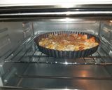 A picture of step 6 of Flower petal pizza.