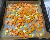 Sült csirkecomb 🍗 zöldségekkel 🫑🍅🧄 és krémes sütőtökös rizottóval 🎃🍚 recept fázis 5 fotója