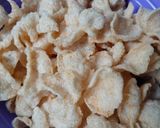 Foto langkah ke 6 dari resep Kerupuk Tahu Ketumbar.