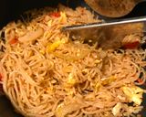 Foto langkah ke 8 dari resep Spaghetti Tuna Aglio Olio Simple!.