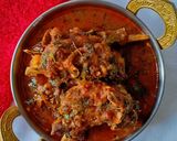 A picture of step 7 of Methi Gosht.