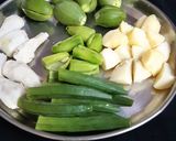 A picture of step 2 of Tava Fried Veggies.