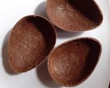 Foto del paso 2 de la receta: Huevo de Pascuas de Cuchara con Brigadeiro de Cuchara- Ovo de Colher com Brigadeiro de Colher