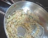 A picture of step 3 of Tomato upma.
