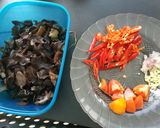 Foto langkah ke 1 dari resep Tumis Tahu dan Jamur kuping.