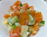Foto langkah ke 2 dari resep Salad Nanas, Tomat, Timun.