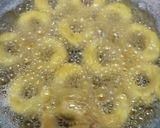 Foto langkah ke 4 dari resep Donat Ubi Jalar Caramel (kuih keria).