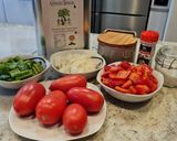 Foto del paso 1 de la receta: Salsa de tomate y pimientos casera