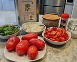 Foto del paso 1 de la receta: Salsa de tomate y pimientos casera
